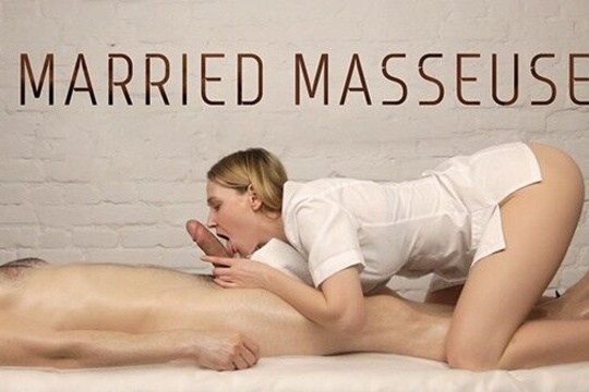Every time this masseuse goes to work, her husband’s horns grow 2 cm longer